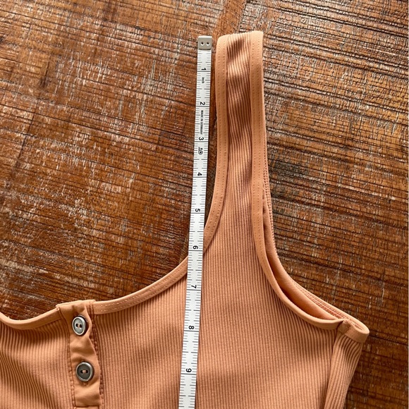 L*Space Ribbed Float On Classic One Piece Swimsuit - Picture 8 of 14